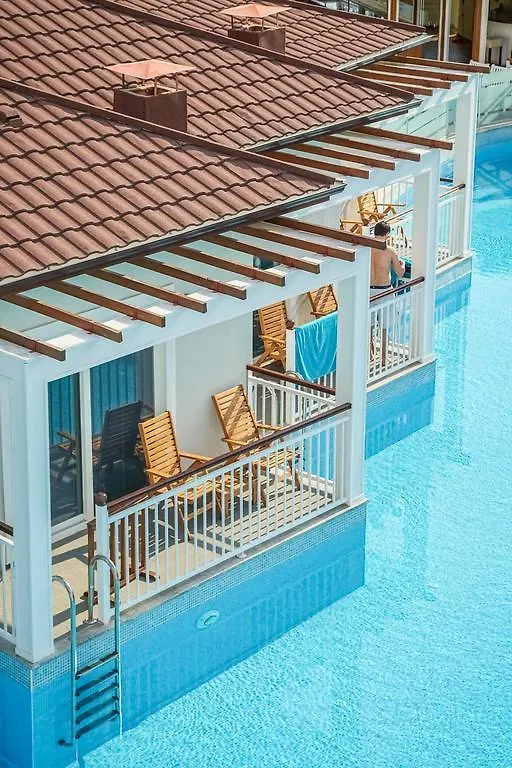 Mozaik Hotel オルデニズ